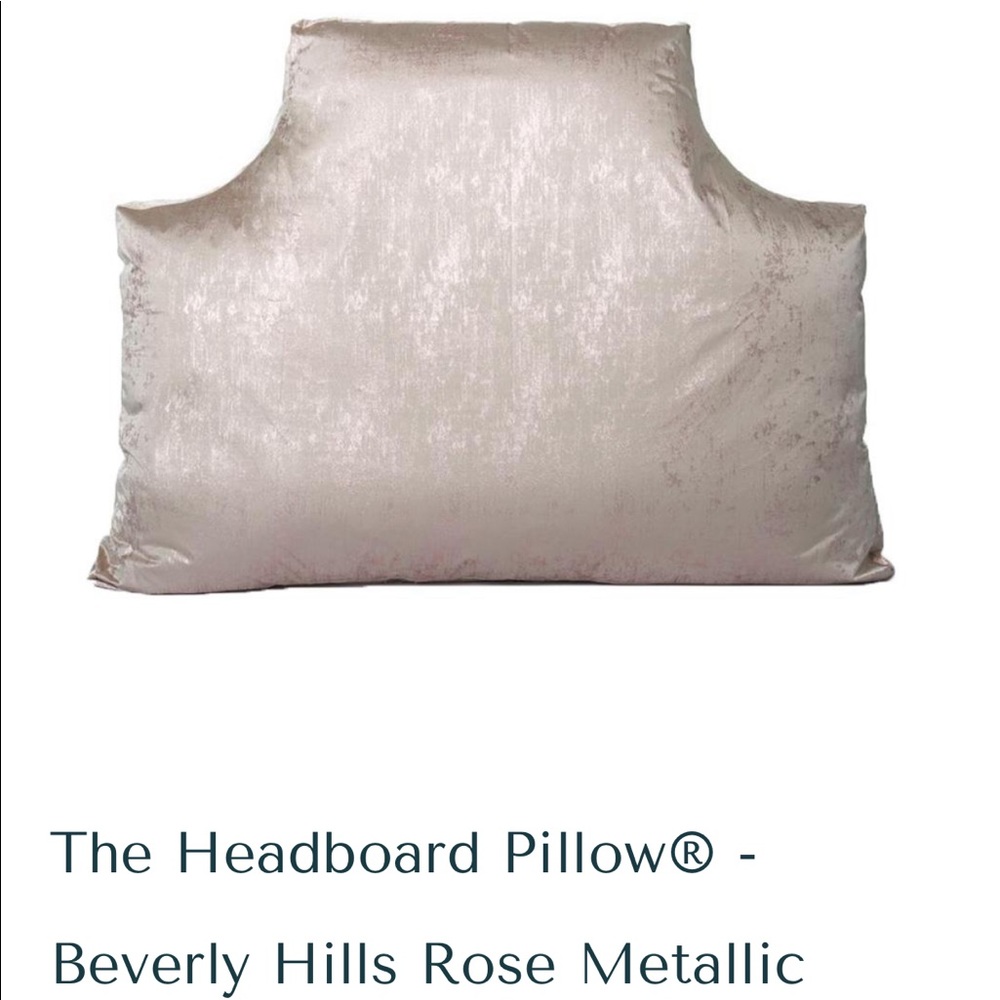 Leigh Deux Headboard Pillow